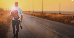 Melodia zilei Iulian GEMĂNARIU - Hai sa dansam, iubito (video)  