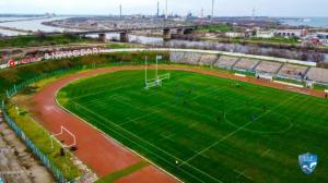 Fotbalul judeţului Constanţa Seniorii şi juniorii de la CS Năvodari au încheiat cu golaveraj 21-1 dubla întâlnire cu Farul Tuzla   