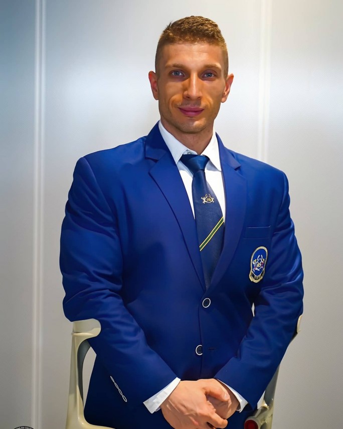 sportiv la cs farul constanta persoana cu dizabilitati gabriel moise face culturism si a devenit vicecampion