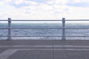 Poezia zilei Marină – Valentina Popescu