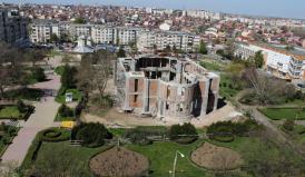 Arhiepiscopia Tomisului dă în judecată Primăria și Consiliul Local Constanța, dacă va fi aprobată revocarea dreptului de administrare asupra terenului de la Casa de Cultură!