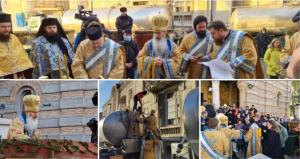 LIVE ÎPS Teodosie oficiază slujba de Sfințire Mare a apei, în ajunul Bobotezei (GALERIE FOTO)                 