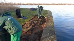 Constanța. Continuă curățenia în Parcul Tăbăcărie 