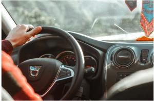 Un șofer băut, depistat la volan în Tuzla, s-a ales cu dosar penal 