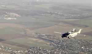 Mașina zburătoare slovacă primeşte prima undă verde pentru decolare. \