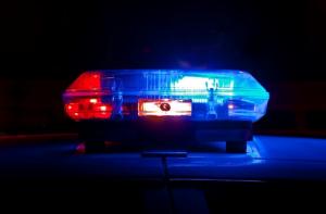 Caz șocant în Dâmbovița. Un bărbat a sunat la Poliţie să anunţe că şi-a omorât vecinul