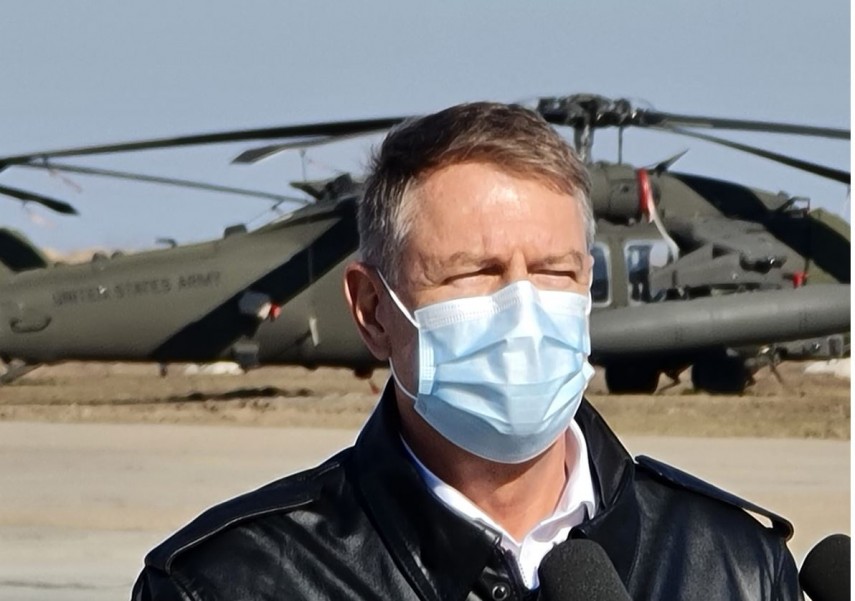 Cum a aparut imbracat Klaus Iohannis la baza Baza Militara Mihail Kogalniceanu (FOTO)  