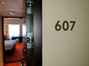Noi nereguli descoperite de ANPC la un hotel de top din centrul Capitalei. 46 de camere, închise temporar \