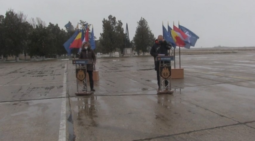 Ministrii apărării din România și Regatul Țărilor de Jos. Foto: Facebook/MApN