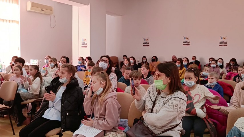 Refugiați din Ucraina, foto: Facebook: Biblioteca Județeană „Panait Cerna" Tulcea