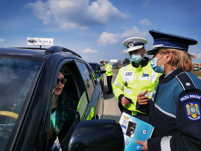 Flori în trafic, foto: IPJ Constanța
