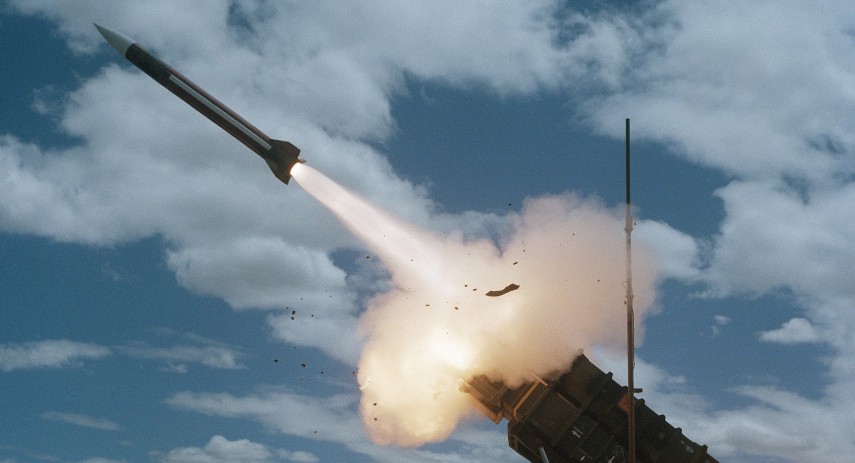 Atac cu rachete, foto cu rol ilustrativ: pixabay/ Defence-Imagery