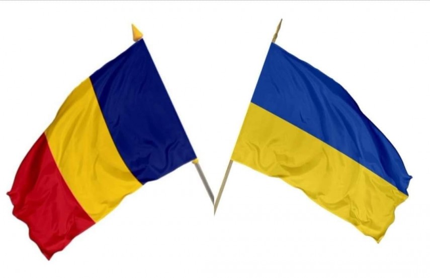 Steagurile României și Ucrainei. Foto: Primăria Constanța