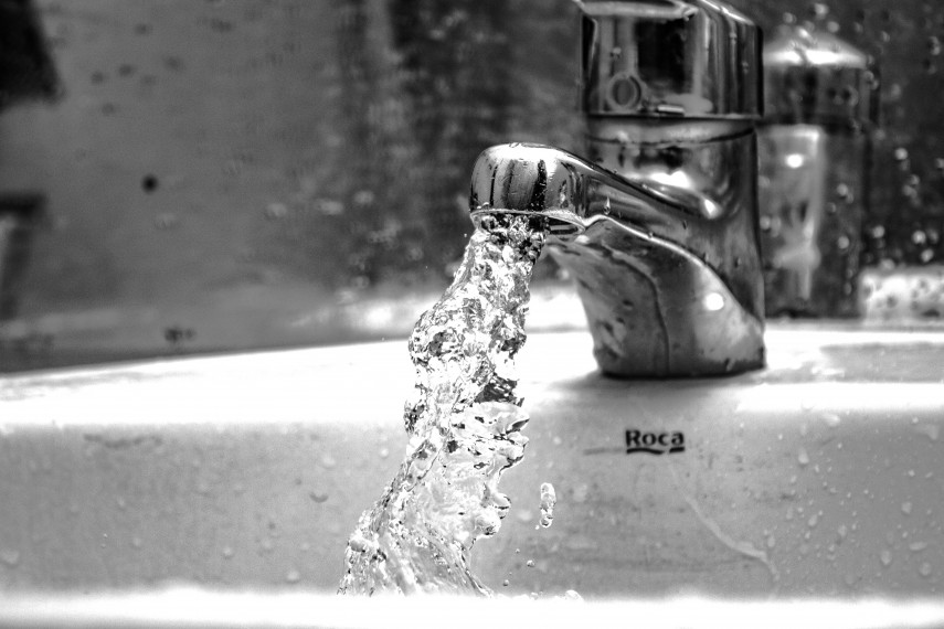 Lipsă apă potabilă, foto: unsplash/  Tosab Photography
