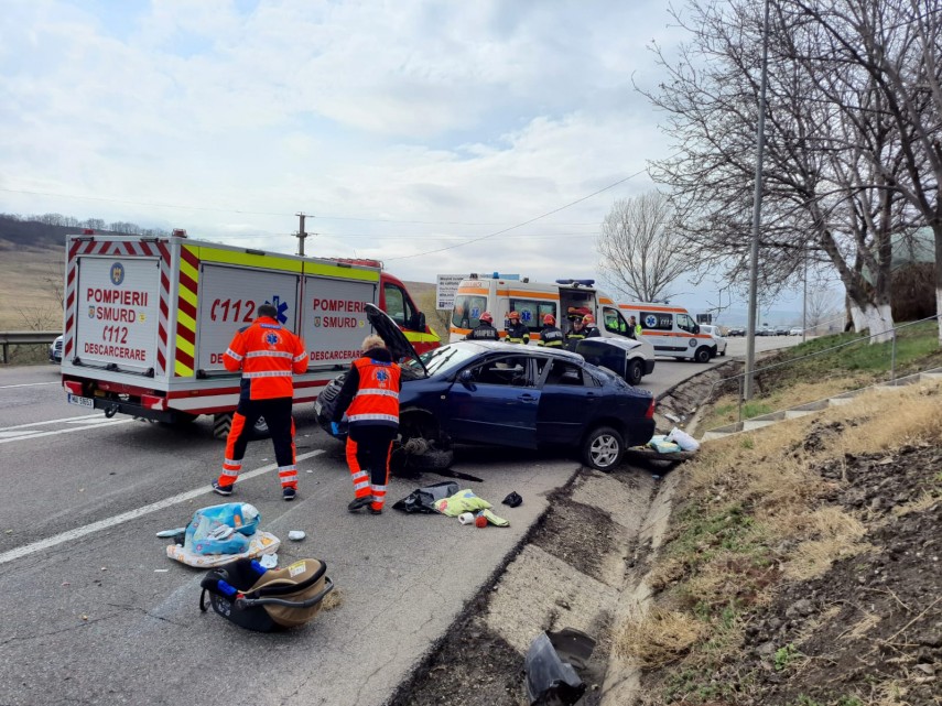 Cetățeni ucraineni, implicați în accident la Târgu Frumos. foto: ISU Iași