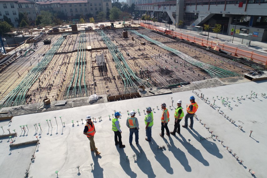 Ministerul Dezvoltării susține parteneriatele în domeniul construcției, foto: unsplash/ Scott Blake
