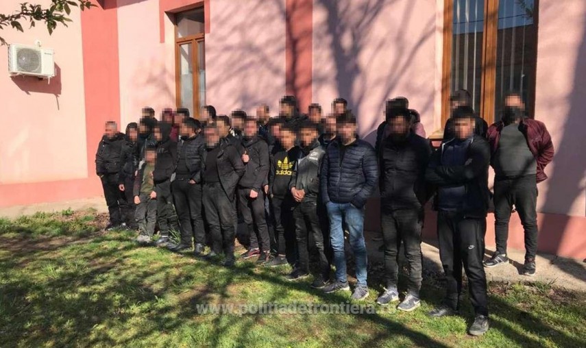 Treizeci de sirieni, depistaţi de poliţiştii de frontieră mehedinţeni. Foto: Poliția de Frontieră