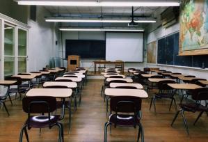 Elevii susțin ultima probă din cadrul simulării evaluării naționale. Când vor fi afișate rezultatele
