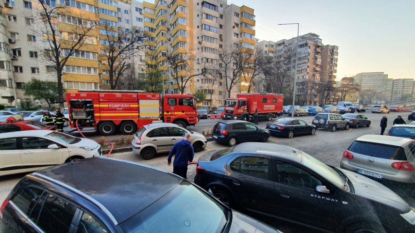 Incendiu zona Doamna Ghica, București. foto: ISU BIF