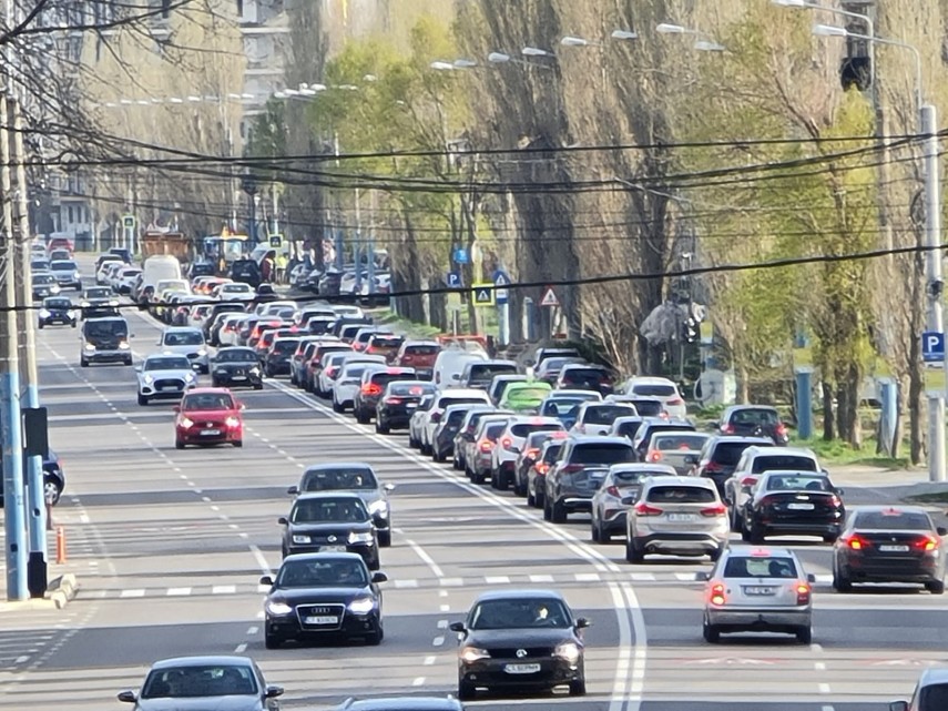 Trafic aglomerat Sursa foto ZIUA de Constanța