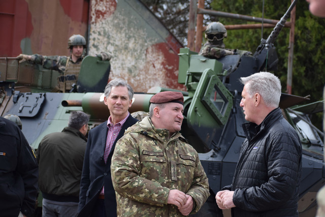 Vizită la baza militară de la Mihail Kogălniceanu, foto: mapn.ro
