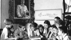 #MemorialulPoartaAlbă: Raport final. Partidul Comunist Român - Stalinismul dezlănţuit, 1948-1956 (VIDEO) 