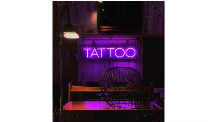 Magazin de tatuaje, foto: Unsplash/ Fabio Tura