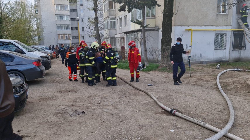 Incendiu strada Topolog, Constanța. Foto: ZIUA de Constnața