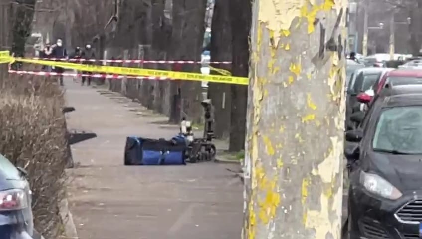 Bagaj suspect abandonat pe o stradă din București. Foto cu rol ilustrativ: ZIUA de Constanța