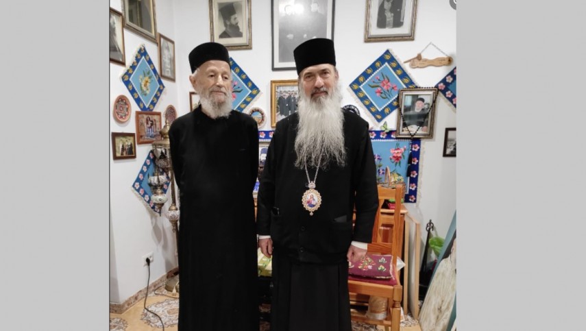 ÎPS Teodosie împăreună cu Arhimandrit Nicodim Dimulescu. foto: Arhiepiscopia Tomisului