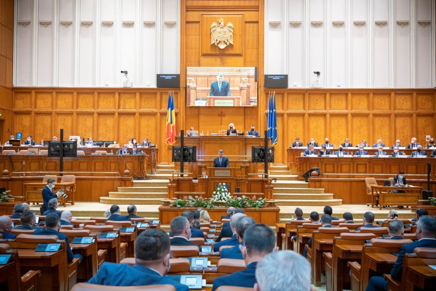 Lege adoptată de Parlamentul României, foto: Facebook/ Parlamentul României Camera Deputaților