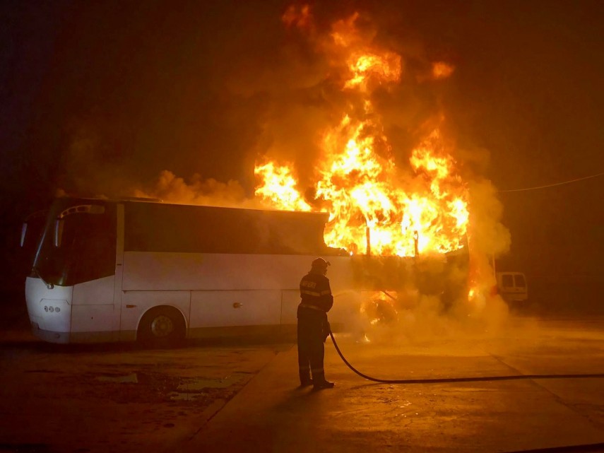 Incendiu autocar Sursa foto ISU Sibiu