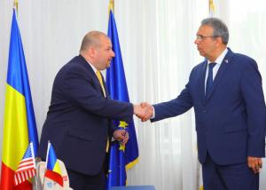 Primarul municipiului Constanța s-a întâlnit cu David Muniz, Chargé d’Affaires al Ambasadei Statelor Unite în România. Ce subiecte au fost discutate 