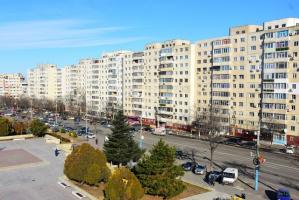 Constanța. Ceremonii militare și religioase în parcul „Regina Maria” 
