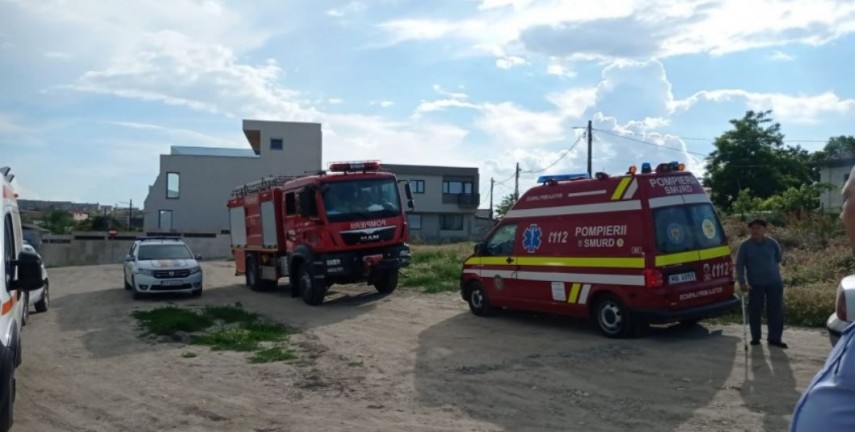 Un barbat s-a aruncat intr-un lac din Tarnava si n-a mai iesit. Au fost alertati pompierii