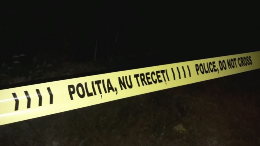 Un bebelus de patru luni si un copil de cinci ani au murit. Un tata s-a aruncat cu ei in apele Barajului Beresti din Bacau. Anuntul Politiei  