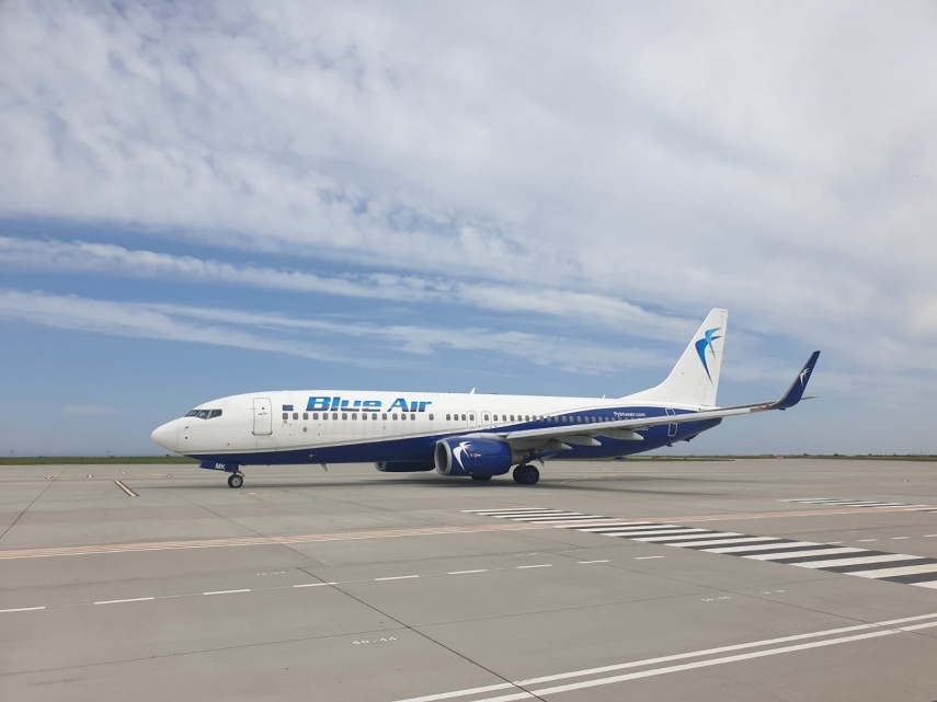 Avion Blue Air. Foto: Facebook/Aeroportul Internațional Mihail Kogălniceanu