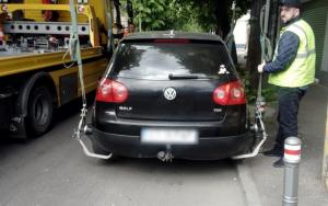 Constanța. Polițiștii au ridicat 11 autoturisme staționate neregulamentar