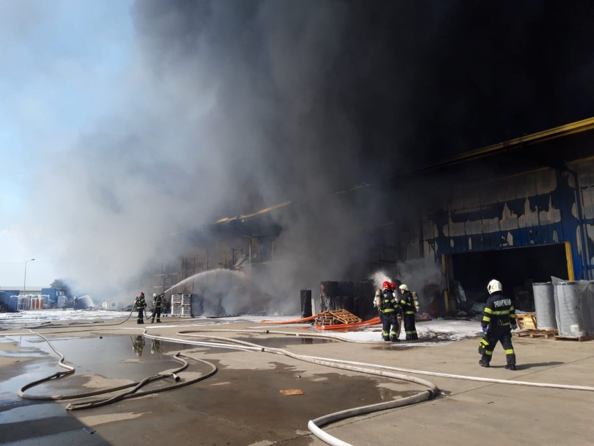 Incendiu în municipiul Oradea. Foto: ISu Bihor