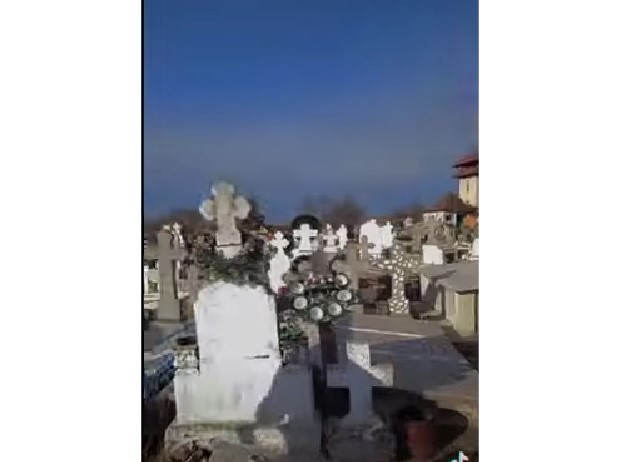 Imagine din cimitirul în care s-a făcut filmarea Foto captură video YouTube