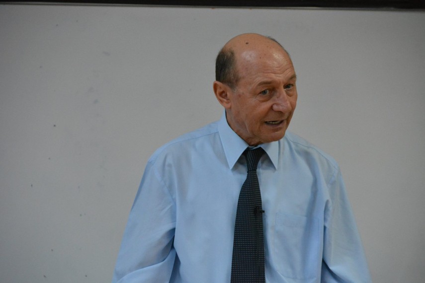 Traian Băsescu, foto: facebook/ Traian Băsescu