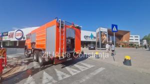 Alertă la un mall din Constanța. S-a declanșat alarma de incendiu într-un magazin (GALERIE FOTO+VIDEO)     