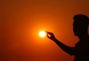 Ce se întâmplă când încerci să mulțumești pe toată lumea 