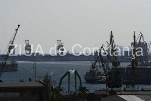 Intervenție de urgență a ARSVOM pe o navă din rada exterioară a Portului Constanța  (VIDEO)