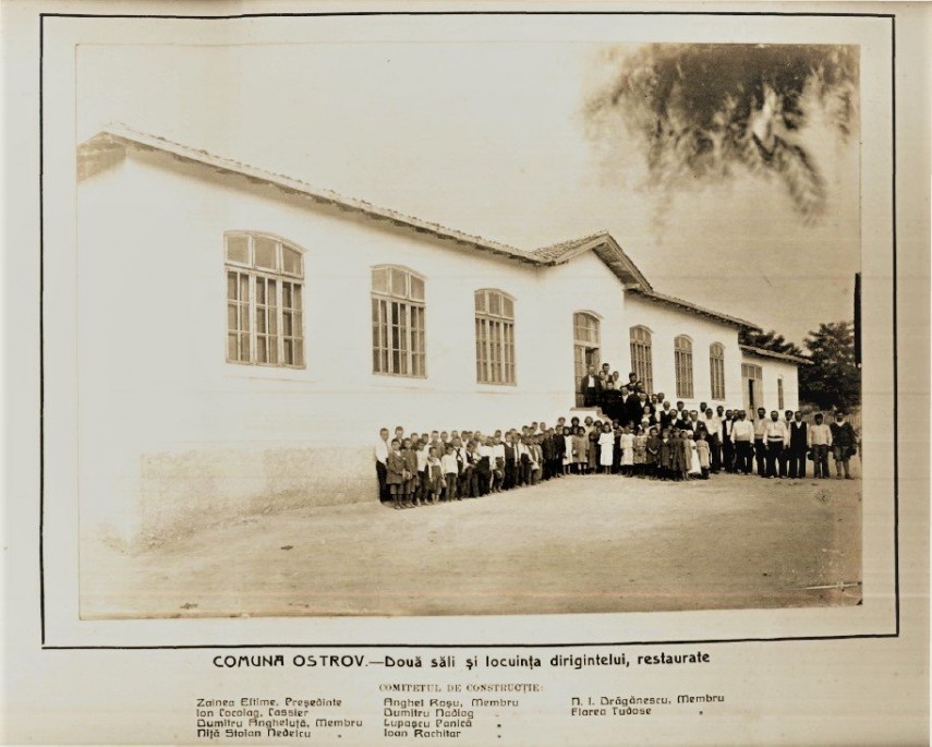 Fotografiile fac parte din colecțiile Bibliotecii Județene „Ioan N. Roman” Constanța.