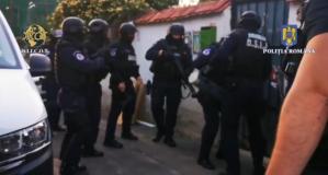 Rețea infracțională specializată în trafic de heroină, destructurată de procurorii DIICOT. Cum acționau suspecții