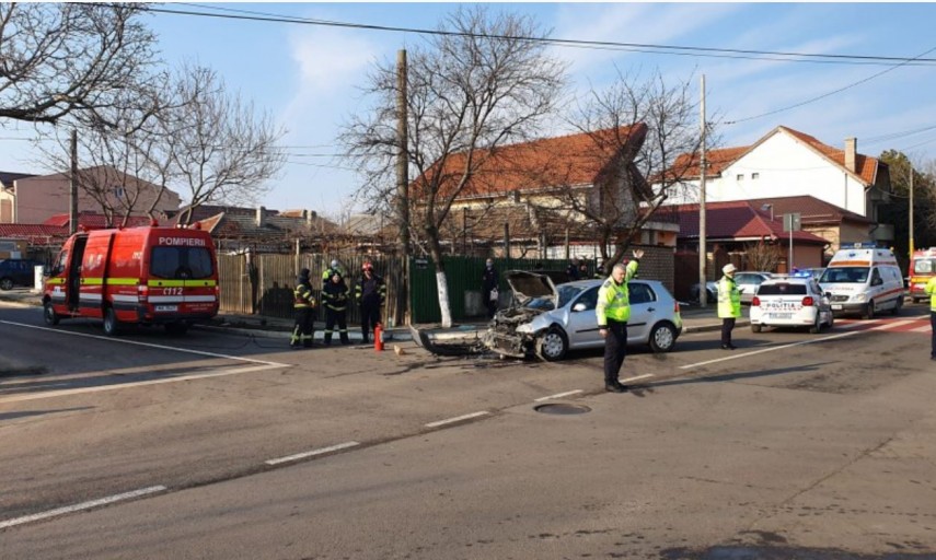 Accident rutier in Constanta! O persoana a fost ranita. Implicate, doua autoturisme 