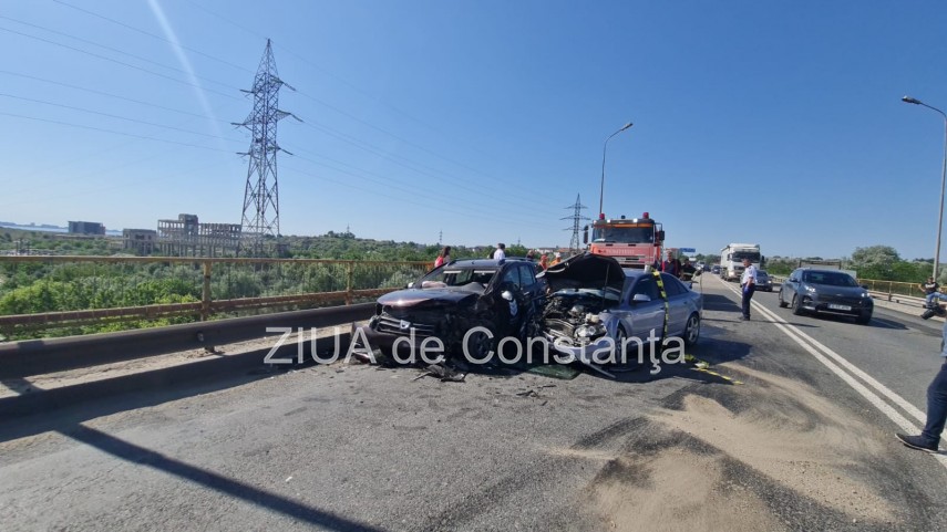 Accident pe podul de la Ovidiu. Foto: ZIUA de Constanța