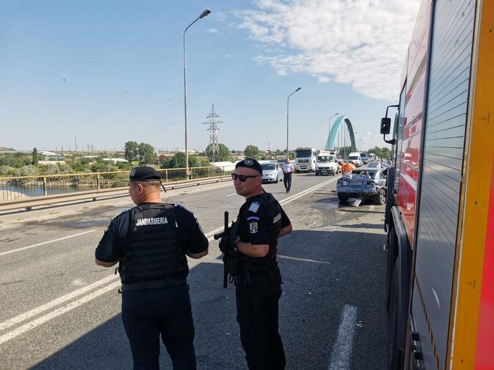 Jandarmii intervin la accident. Foto: facebook/Jandarmeria Mobilă Constanța