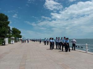 Constanța Acumulări de noi cunoștințe despre istoria ambarcațiunilor, pentru elevii aflați în tabără militară la Capu Midia